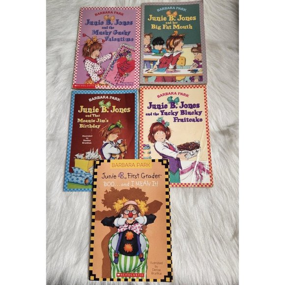 Scholastic Other - Junie B Jones Book Lot